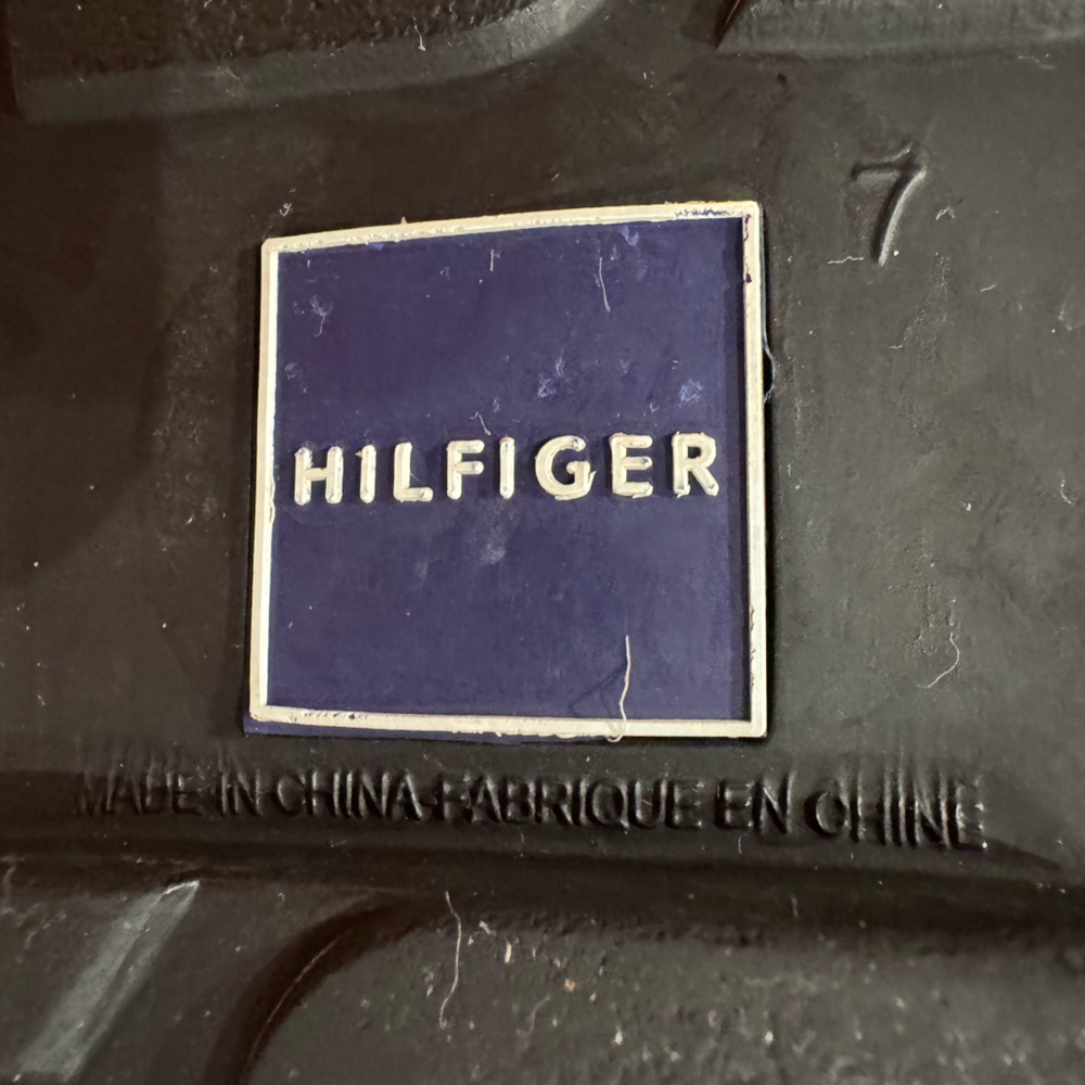 Tommy Hilfiger women Tall Black and Tan Matte Rubber Rain Boots Size 7 - Picture 10 of 16